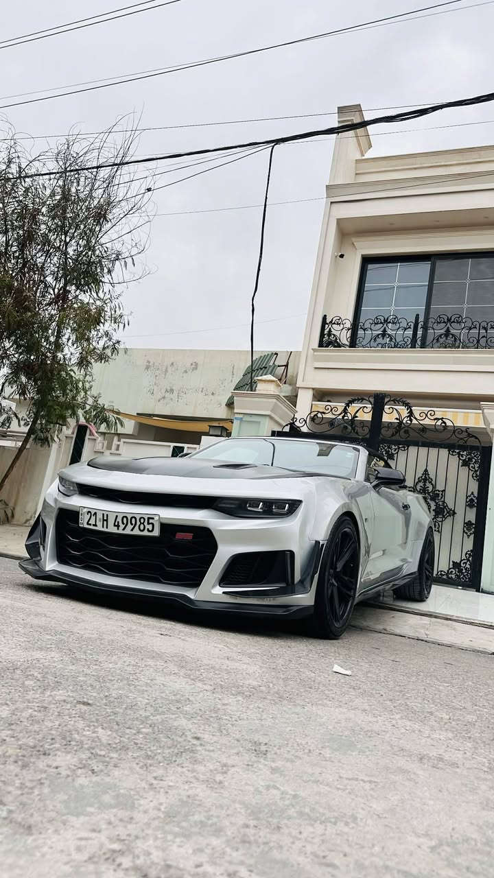 للبيع 
Camaro 2017 2ss
ماشية ٧٠ الف 
كير و محرك كل بشرط 
سيارة فوول مواصفات 
بجم كبس 
بدون ارباك و بدون دواخل 
قطعتين صبغ 
دينار مابي مصرف 
سعر ١٤٨ بيها مجال بسيط 
مكاني اربيل 
*********** واتس اب
