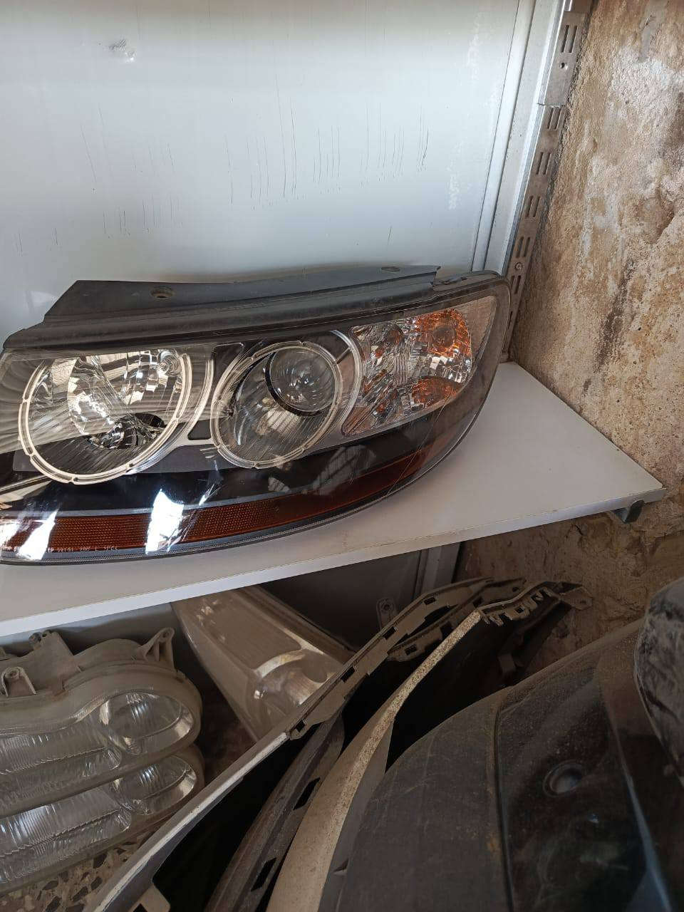 ✨بمناسبة افتتاح مجمع الحمداني لبيع قطع الغيار الكورية والوارد الامريكي نعلن عن توفير خصم 10%
وتوصيل مجاني 
لجميع أنواع السيارات ✨ ولمدة أسبوع 
 نوفرلك كل ما تحتاجه من الأدوات الاحتياطية لكبرى السيارات الكورية والأمريكية، وبجودة مضمونة 💯
🚘 السيارات المتوفر قطعها حالياً:
سنتافي • النترا • سوناتا • توسان
سورينتو • سيراتو • أوبتيما • كي ريو
📆 الموديلات المتوفرة: من 2012 ولغاية 2022
✅ نوفر:
مكائن • گيرات • دعاميات • أذرع • دبلات
رادياتيرات  • كمبريسرات تبريد
شمعات أمامية وخلفية • صدامات • هوبات
وكل ما يخص الميكانيك والبدن والكهربائيات
⚙️ قطع أصلية / نظيفة / مفحوصة وجاهزة للتركيب
🚚 خدمة شحن وتوصيل لجميع المحافظات
🤝 ثقة + مصداقية + أسعار مناسبة للجميع
📞 للطلب والاستفسار:
***********
العنوان النجف حي الصناعي قرب جامعة الكوفه
