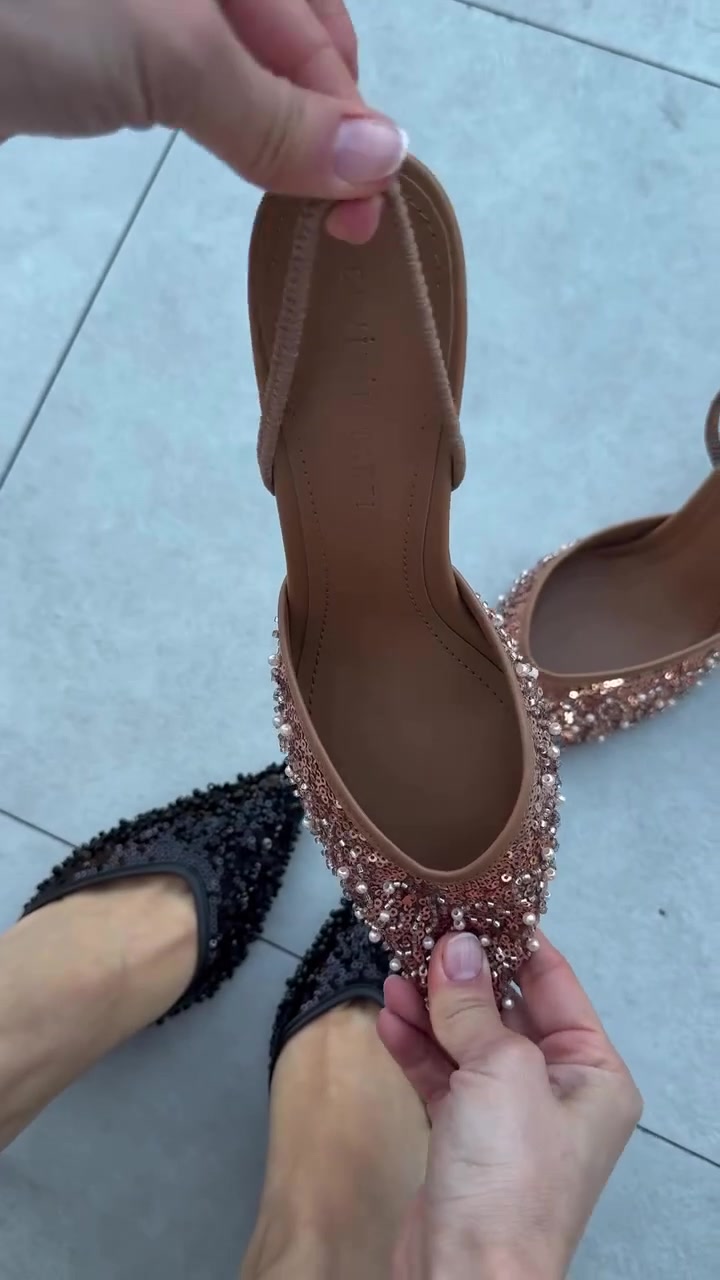 الجمال 🔥😍🛍️
كوني أنيقه معنا 🤌
ارتفاع (7cm)💥
الوان ( اسود -بيج - ابيض - بني)
كوالتي عالي جداً 💥
قياسات -36-37-38-39-40
((لكل أمرآة تبحث عن الأناقة))
توصيل بغداد وجميع المحافظات 📍💫🔥


**إذا كنت صاحب هذا الإعلان وتريد حذفه لأي سبب، رجاءا أرسل رسالة إلى الدعم الفني**
