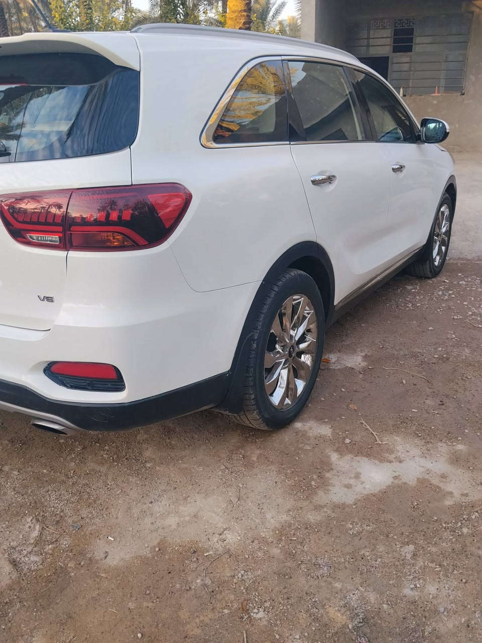 @إشارة السلام عليكم
سورنتو وارد خليجي للبيع موديل 2019 رقم بغداد انكليزي 
تشغيل بصمه 
مكينه 6سلندر 
حساسات خلفي امامي
بوب بصمه 
بردات ابلادي
3قطع تبريد 
7راكب كراسي كهرباء
شاشه أصليه ابلادي 
كشنات جلد 
بونيد ودعاميه اماميه شرط بدون داخل جاملغ الخلفي بي صبغ بسيط سياره جديده ماشيه 59الف السعر 250$ وبيها مجال  بسيط
 العنوان بغداد الراشديه الشراي يتصل *********** /***********
