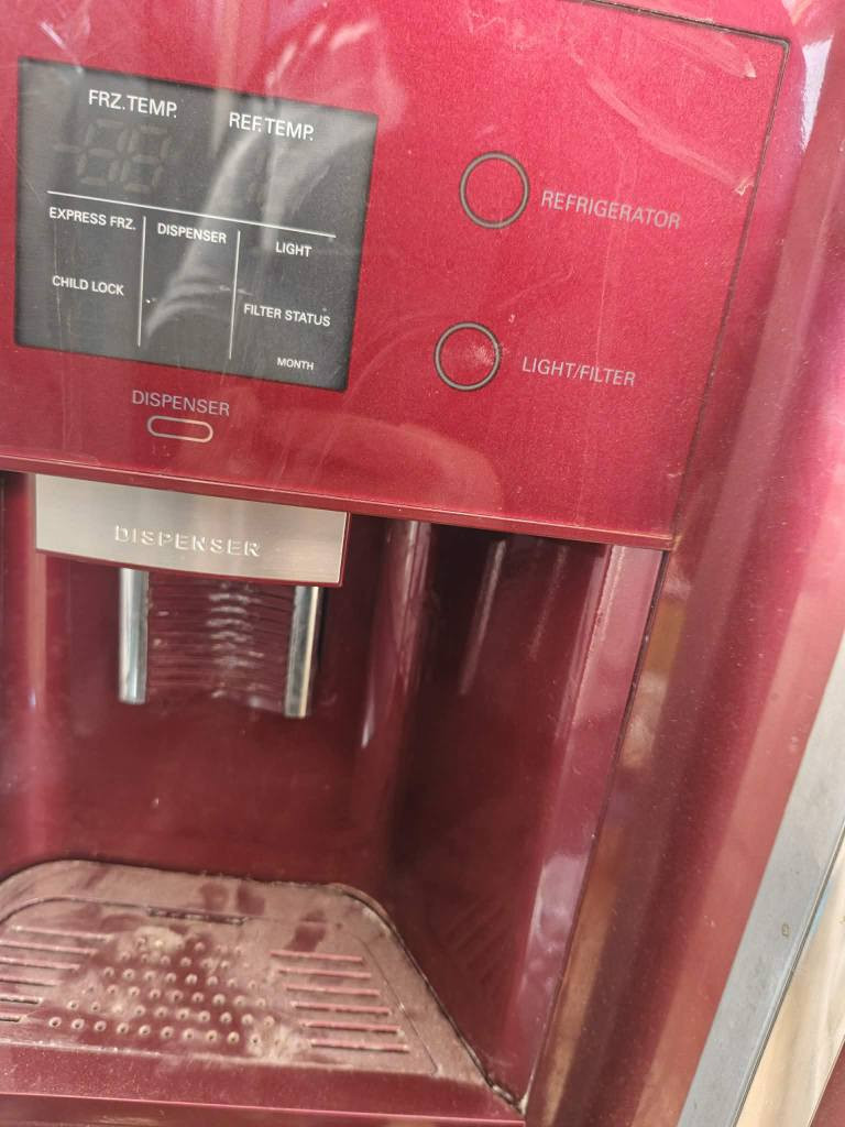 ثلاجة ومجمدة 22 قدم الجي ألاصلية حيل نظيفة وشغالة شررط تجميد كلها ..
السعر راسلوني خاص او اضغطو مراسلة تحت المنشور موصل, نينوى


**إذا كنت صاحب هذا الإعلان وتريد حذفه لأي سبب، رجاءا أرسل رسالة إلى الدعم الفني**