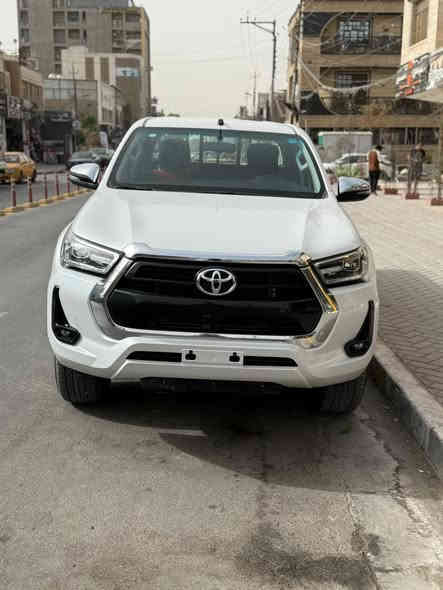 سلام عليكم بيكم هايلوكس   ٢٠٢٥
ماشية ١٠ الاف بعدهة بوضع الشركة
مكفولة كفالة عامة من الصبغ والضربة والبارد جديدة كلش
رقم بغداد الانكليزي الجديد هزة وفحص كلة جديد داخل احمر كشنات تدفئة تبريد وايرليس شحن فور ويل ٦ سلندر مواصفات الفول 
السعر  ٤٠٥ وبيه مجال
***********
