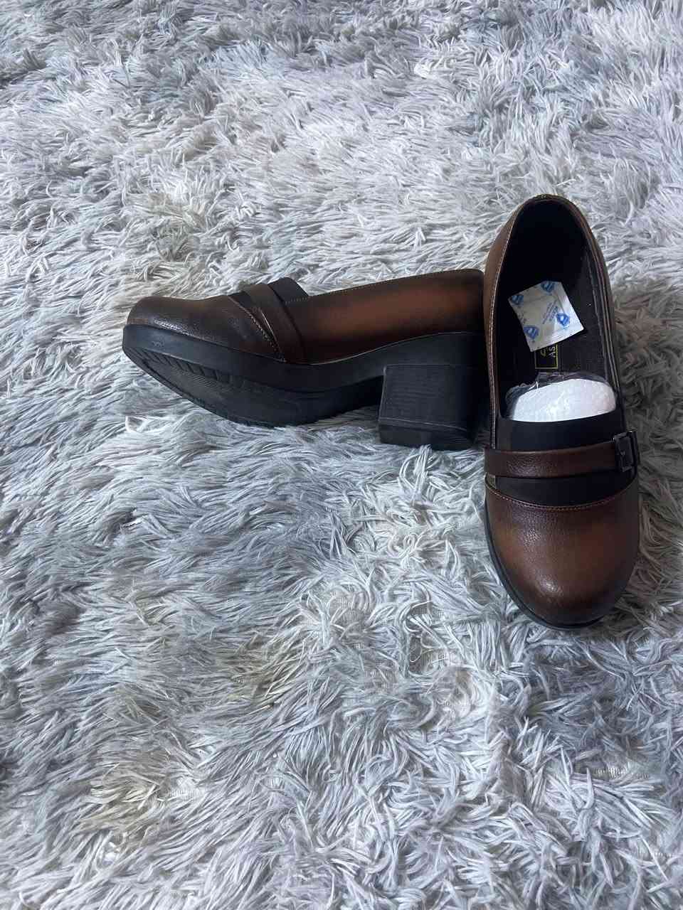 حذاء نسائي حجم ٤١ مستعمل مره وحد للبيع  .
شراي تعال خاص مكاني بابل الحله ، عندي توصيل مجاني.


**إذا كنت صاحب هذا الإعلان وتريد حذفه لأي سبب، رجاءا أرسل رسالة إلى الدعم الفني**