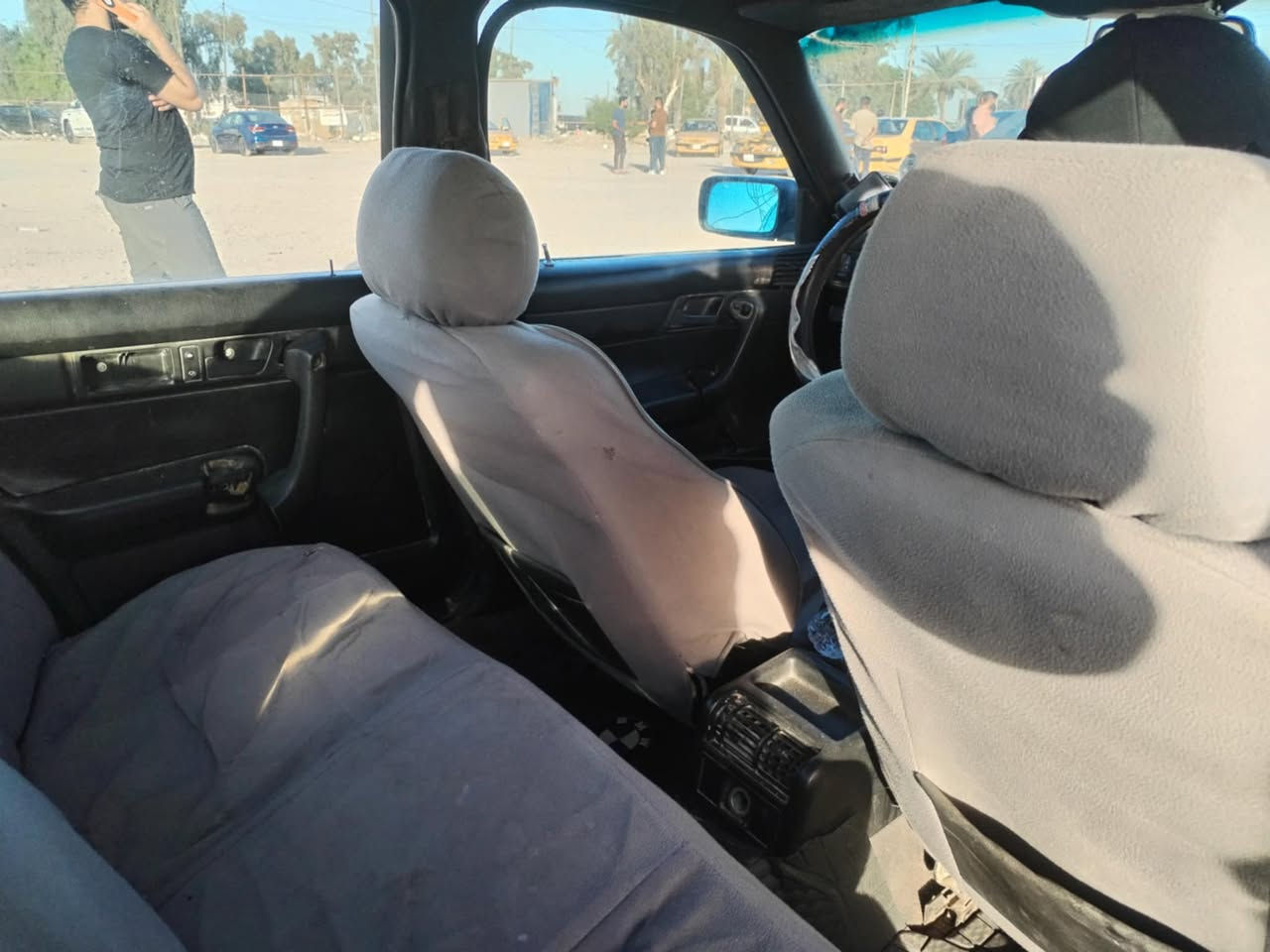 موديل 92 الماني بيها باب جهه السائق مبدل نفس اللون وصدرها يرادله شي بسيط أبيع نفس بالصوره سعرها ٤٣ وبيها للشراي / ملاحظه إقراءه المنشور زين واتصل ميعجبك ارفعه بكلمه يا الله للاستفسار اتصال 📞 ع الأرقام التأليه 
***********
***********
