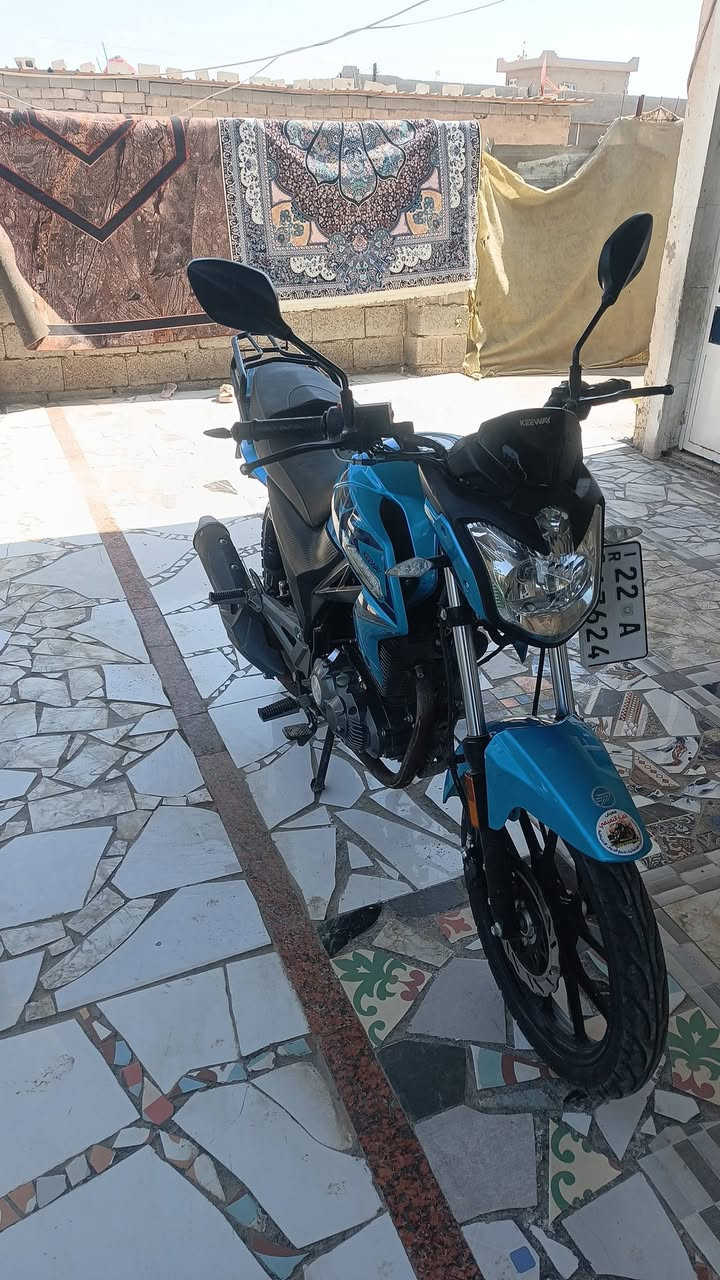 السلام عليكم
دراجه 200c. RK
موديل 2025
رقم اربيل بسمي تحويل مباشر 
دراجه اي نقص ما بيها ماشيه 12 الف
العنوان بغداد حي الجهاد ***********
السعر 2800 وبيها مجال
