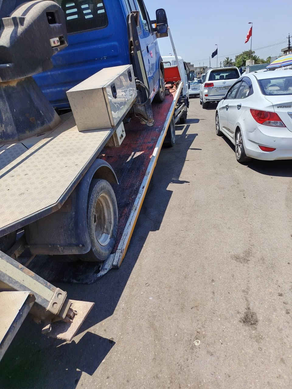 للبيع بدي فقط سياره مو للبيع ياباني مل كنتر جك واحد خوش بدي وحمال طوله ٦ متر بكره بلاديه ماته سعره ٣٥ ورقه  *********** أثير ***********
