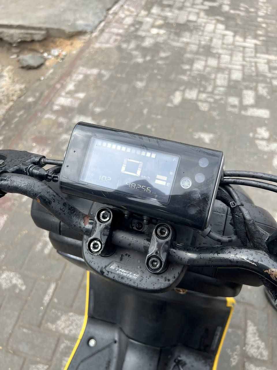 لسلام عليكم كيوبي اكس ياباني دراجه باحالت الوكاله رنبه صارها فتره قليله من نازله الدراجا كفاله عامه كفر ومكينه جديده معنه الكلمه السعر ١٤٥٠وبيها مجال قليل حك الجيه المكان بغداد الحبيبيه مامتواجد علفيس هاذه رقمي  ***********
