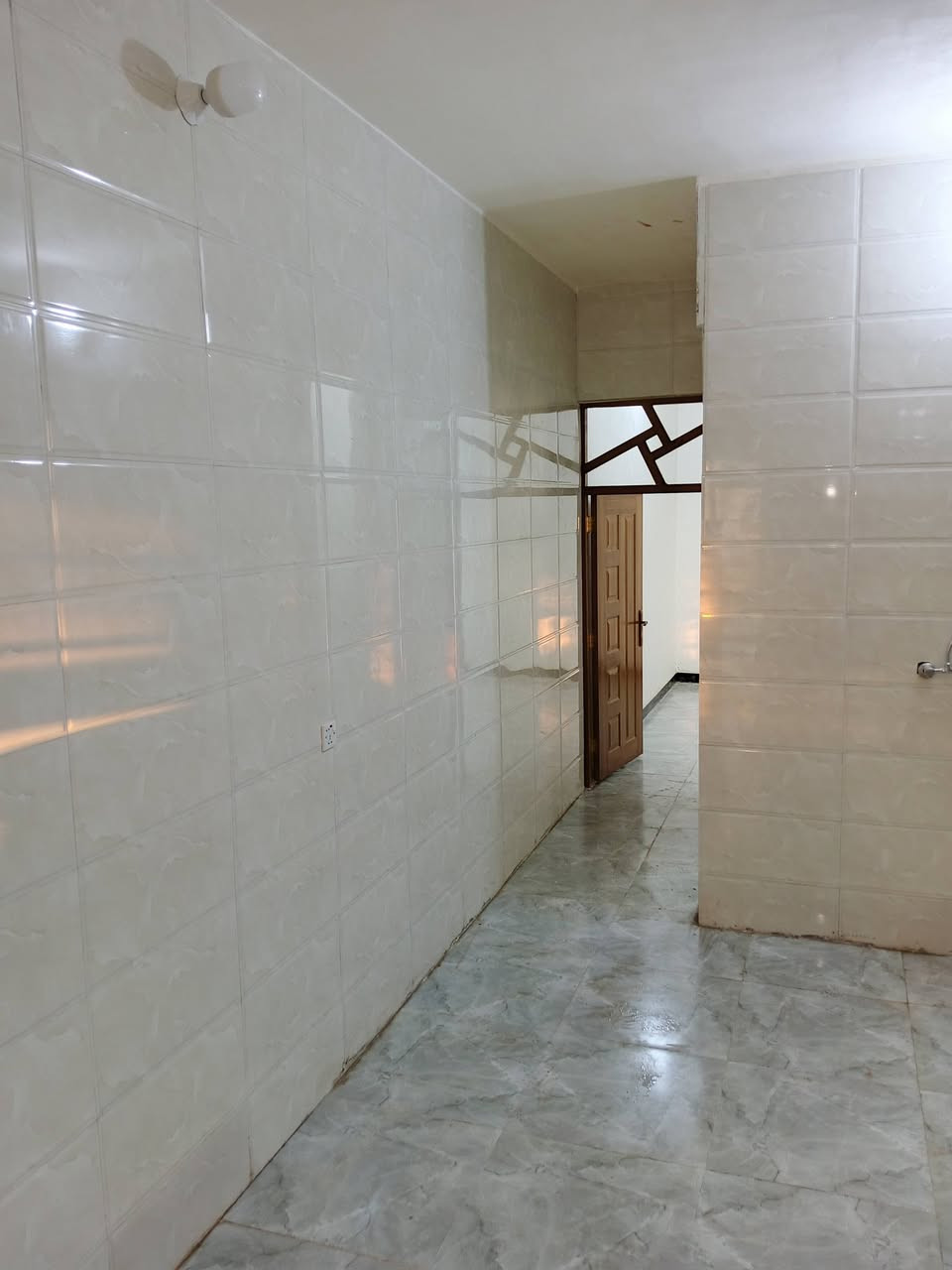 سلام عليكم جاهز بناء جديد المكان الراشدية سبعة نيسان 
بغدة مامسكون زيرو 
100 طابق واحد 
***********
