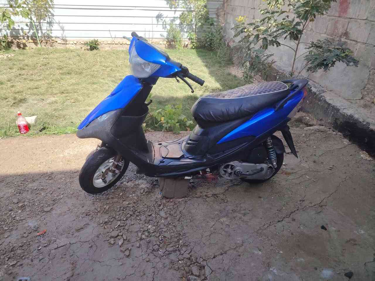 السلام عليكم شباب مكس عدل بيها هواي غراض مزوده وكدام عينك راعيها محتاز كلش اليريدها بي خير ويدلل السعر مالتها 500 وين اليدور الكطه مكاني نجف مشخاب هاذه رقمي *********** تحياتي الكم
