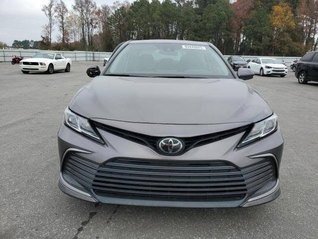 🚗 Toyota Camry 2024
💰 السعر: ‏١٥٩ US$

🚢 السيارة تصل إلى الميناء مع التصليح بالسعر المنشور وغير مدفوعة الكمرك

📋 المواصفات:
🚘 نوع الهيكل: سيدان
🚙 الموديل: Camry
🏷️ الفئة: LE
🔧 المحرك: 2.5L, 4 cyl., 203HP
⛽ نوع الوقود: بنزين
⚙️ ناقل الحركة: أوتوماتيك
🛞 نظام الدفع: دفع أمامي
🎨 اللون الخارجي: رمادي
🛣️ المسافة المقطوعة: 30298 miles
💥 الأضرار: جانبي
🔑 المفاتيح: نعم
📆 تاريخ البيع: 2026-01-20
🆔 الشاصي (VIN): 4T1C11AK9RU877426
🔢 رقم اللوت: 1-93440625

📞 للاستفسار والحجز واتساب: +9647838304504
📅 تاريخ النشر: ١٦‏/٧‏/٢٠٢٦
🔗 رابط السيارة: https://car4i.com/cars/8f87e831-e363-4e4b-b152-b40585f84e1a https://car4i.com/cars/8f87e831-e363-4e4b-b152-b40585f84e1a
