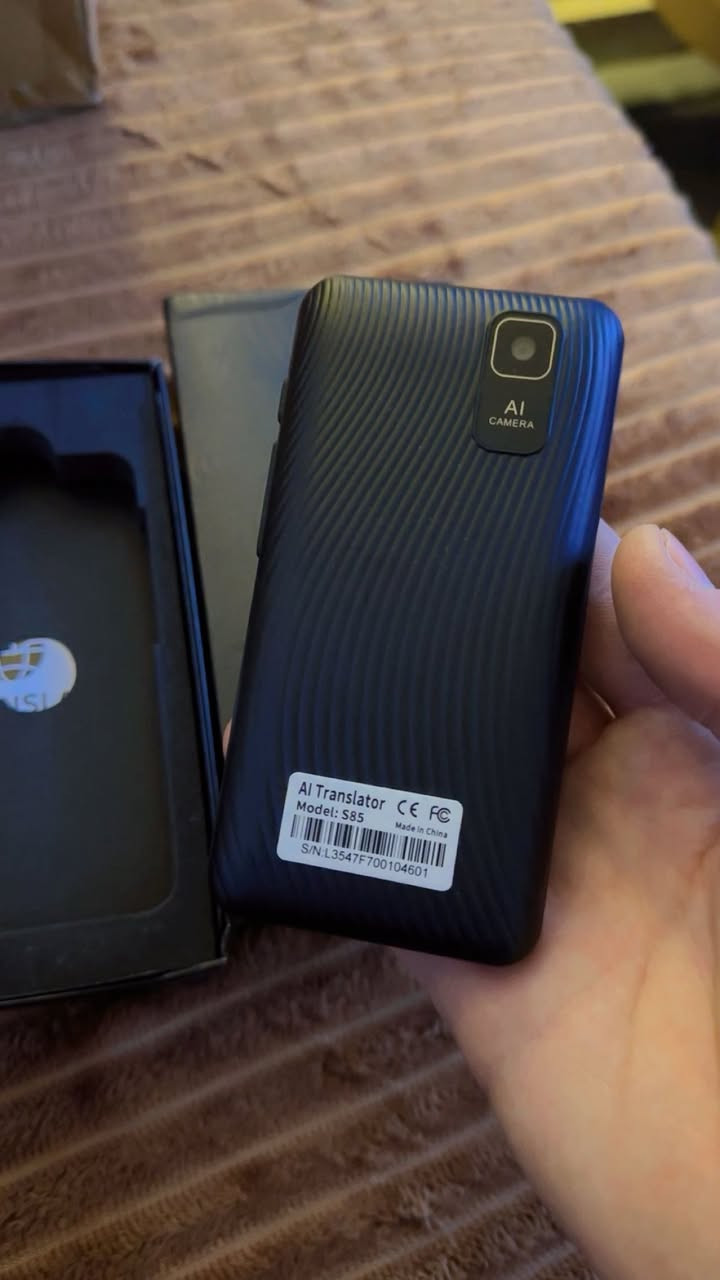 السلام عليكم اخوان
عندي هذا الجهار مترجم صوت وصوره جميع اللغات يدعم الذكاء الاصطناعي وحتى تصمم صور الك بي وهواي مواصفات جباره بي … قيم واخذ ***********
