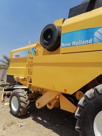 اسلام عليكم حاصده البيع موديل 2006حاصده عله وضع شركة طبله 17بلاديه معم...