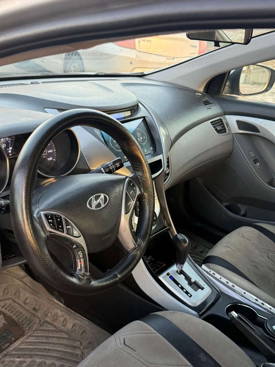 النترا 2011 مضلع 
صبغ عام بدون دواخل (صبغ مال تقحيل) بدون اي ضربه
محرك 18 دوش
تحكمات ستيرن جهتين
شاشه وكامره
محرك وكير شرط
تبريد وتدفئه شرط 
رقم نينوى جديد بأسمي
السعر 98 وبيها مجال 
غير متواجد على الفيس

نقد فقط 

***********
*********** موصل, نينوى
