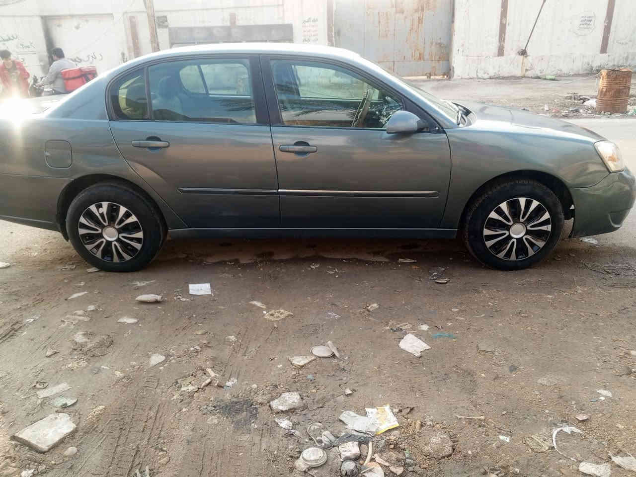 السلام عليكم:
ماليبو2006 كير اوتو
 مكينه 4 سلندر 2000 مكفولات
كهربائيات كلها شغاله 4 جام كهرباء 
تخم تاير نظيف جدا صدر امامي خلفي نظيف 
مصبوغه بدون اي ضرر
 دواخل نظيفه جداً كشنات كهرباء 
سيارة باسمي رقم جديد هزة ما منتهيه
مكاني بغداد 
السعر 48$ بي مجال حگ الجية 
للاستفسار:*********** متواجد واتساب
