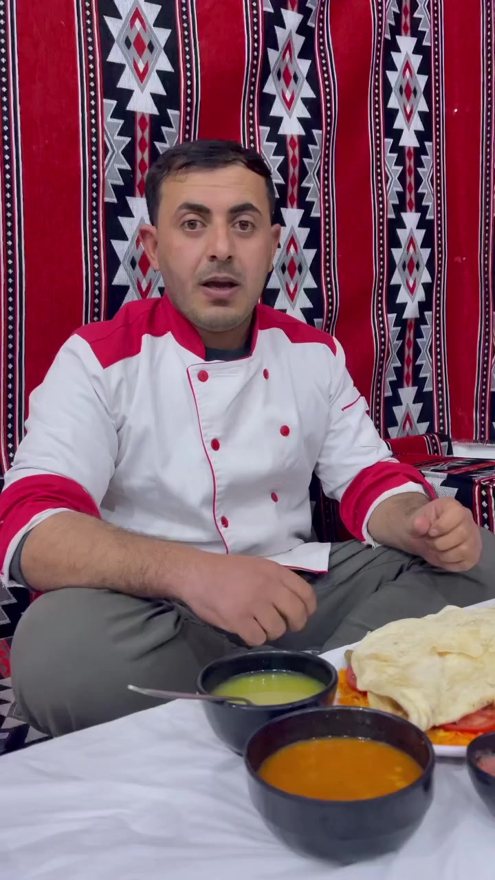 اهلا وسهلا بيكم جميعا زبائنه الكرام طبق حنيذ دجاج كل هاذا فقط ب 5الف موجود صاله سفري توصيل تروح تشرب كهوه من محمود كلاص سعره 500دينار ونكلك مليون عافيه عليك ما عليك بس اتصل علينه ويجيك طلبك لباب بيتك وتدلل علينه سوو 

#تاك_لبو_شهاب 
عنوان المطعم ناحيه الزاب السايدين رقم الحجز ***********
