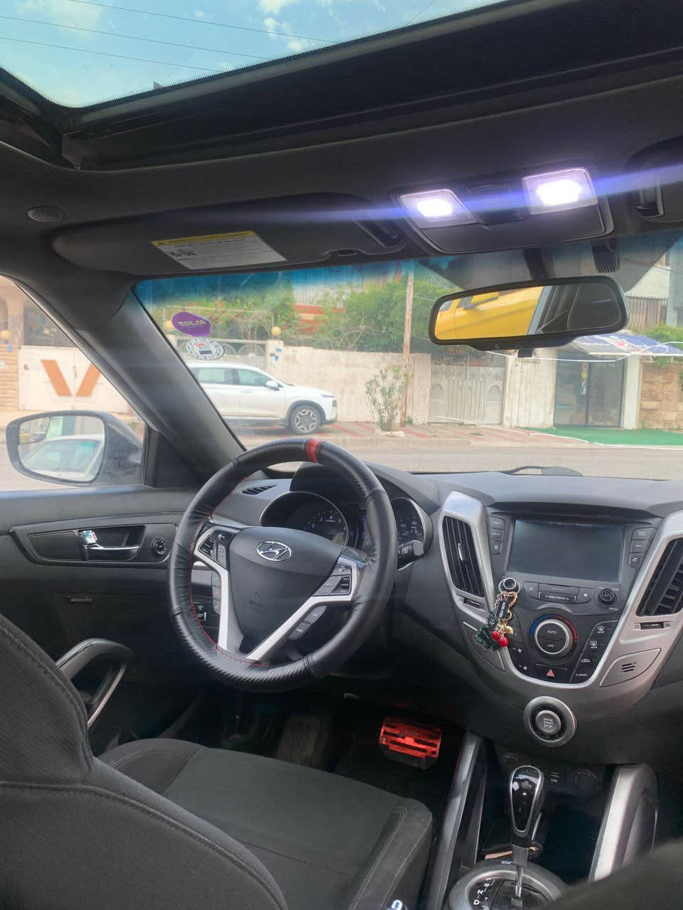 هیوندای فۆلستر 2017 
وارد ئەمریکی 
مواسفات فوول پانۆڕاما 
م/ V4_16 GDI کەپس 
ڕەقەم هەولێر سەنەوی 2026 
ڕۆیشتن 120 هەزار میل 
بۆنیت و چاملغی سایق سبوغ
بستەک دۆسە و چاملغی پشت 

نــــــــرخ / ٩٩ وەرەقە مجال
*********** واتسب أربيل, العراق
