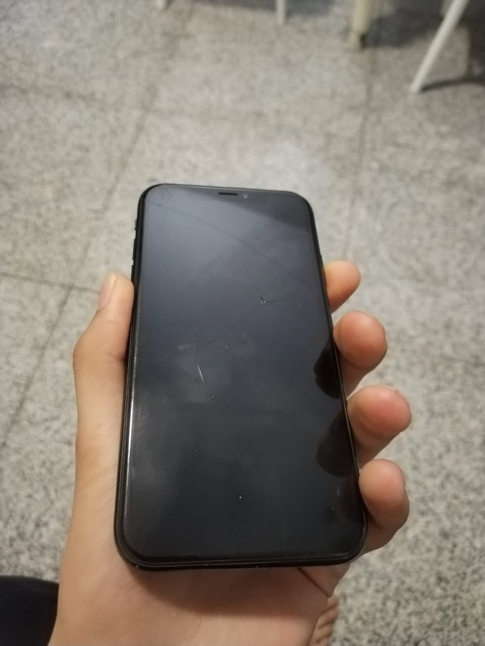 125 الف فقط قفل!!
ايفون XR 
ذاكرة 128
بطارية 77
جهاز نضيف شوفة عينك
جهاز مكفول كلشي ممبدل بي ولا قطعة كلة شغال
مجرد ملاحظة بسيطة بعض الكسور الخفيفة مثل ما موضح بالصور
مكاني بغداد الغزالية
للاستفسار خاص او رقم ***********
