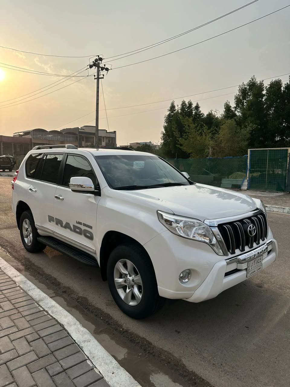 السلام عليكم للبيع تيوتا برادو 
موديل ٢٠١٤ 
الون ابيض 
رقم بصره 
محرك ٦ سلندر ٤٠٠٠
كويتي فور ويل شاشه كامرات بلادي 
تحكم مري  مرايات شفط تحكم ستيرا 
سبير تعليك دبل تانكي 
ثلاجه كفاله ضربه وصبغ وتبديل 
السعر ٢٨٠ 
بيع او مراوس  *********** 
مكان البصره حي المهندسين
