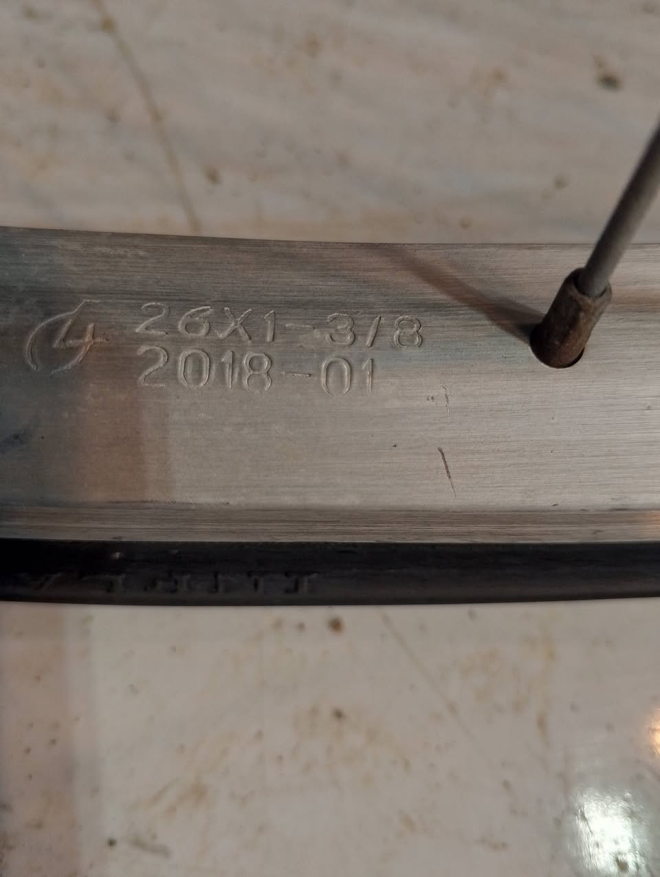 السلام عليكم بايسكل للبيع موديل 2018 البايسكل النظافه 100% العنوان السماوه الوركاء الرقم ***********
