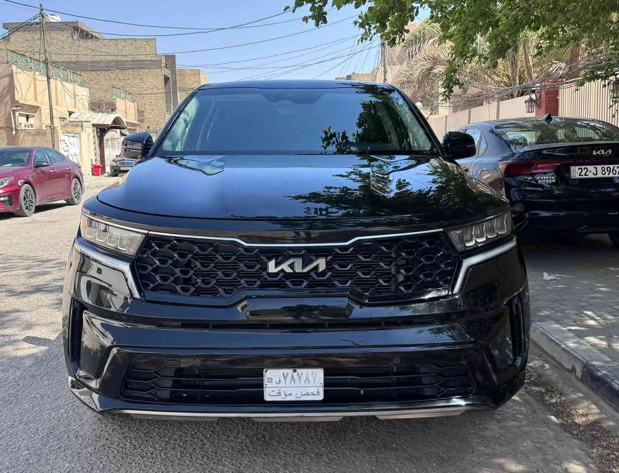 سورنتو 2023 (7 راكب ) وارد امريكي حادثهه صبغ بنيد فقط شواصي لغود كفاله وع فحص السياره فحص موقت  والبصمه جميع المحافضات عادي 
رادار امامي رادار جاني رادار خلفي مثبت سرعه تحديد مسار 5 وضعيات قياده وبعد هواي مواصفات 
السعر 197  وبيهه مجال قليل  حك الجيه فقط 
***********
