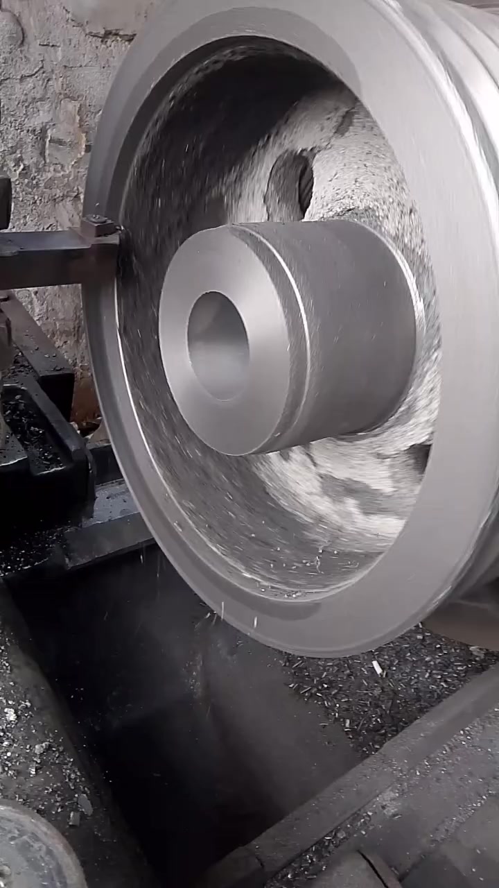 هذا شغلي اليوم *********** العنوان النهضة الباب الخلفي للكراج لسنا الوحيدون ولاكننا  الأفضل محاال الحاج عوده
