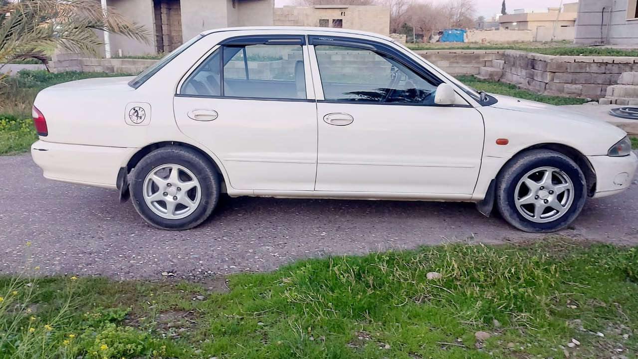 برتون للبيع موديل 2004 رقم بغداد مميز شرط التحويل حداده جديده محرك كير جديد كهربائيات كله شغال شاشه وكامره السعر على خاص الاتصال ***********
