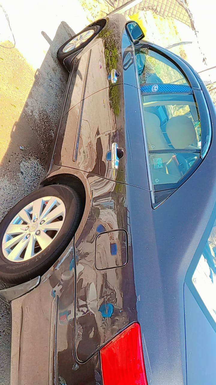 السلام عليكم سيارة سوناتا ٢٠٠٩ رقم بغداد بأسمي رقم انكليزي وارد أمريكي  كير 5نمر محرك2400 تخم تاير جديد باتري جديد اربع دسك  داخل جديد بيجي وجوزي بيه صبغ اربع قطع بدون حادث ولا دواخل ولا معجون ليبل واحد السيارة كله والشواصي والحوض الخلفي سليمات دكه جاكوج مابيهن والباقي موضح بالصور السيارة كلها السعر اتصل    العنوان بابل الإسكندرية للاتصال ***********/////***********
