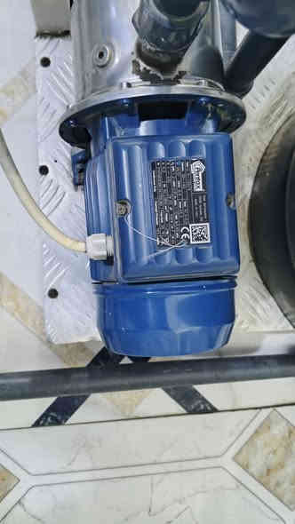 السلام عليكم محطه ام المتر انتاج الف لتر بساعه ماطورات إيطالي بورد هونداي شاصي حديد  نظيف  السعر ٣ ملايين  وبيها  مجال العنوان واسط الصويره طريق المطار للاستفسار ***********
