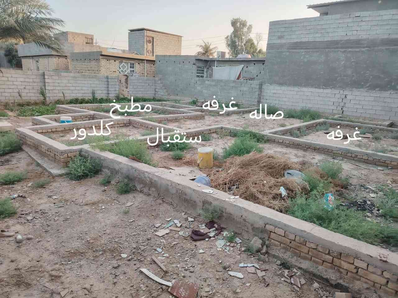 يالله توجد قطعه أرض زراعي للبيع المساحه ٣٣٠متر مع خدمات كامله مي كهرباء خط مولد المكان منطقة سيد لعبيي مقابيل السياسين تبعد عن الشارع ١٠٠متر للإستفسار الاتصال على الرقم *********** أو ***********اومراجعة مكتبنا الشارع الرئيسي الخماس مقابل مستشفى الخماس وباقي التفاصل موظحه بل الفديو والصور
