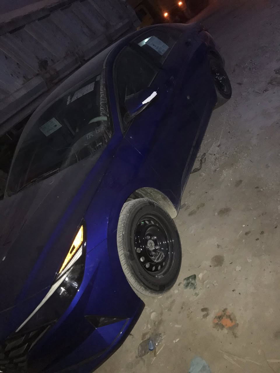 هونداي النترا 2023 هايبرد
مرقم بغداد ترقيم جديد 

حادث

 (قبق جنطه  وسونار موجود). 

مواصفات السياره:

دخول ذكي 

اناره ترحيبيه في قبضات الابواب 

صندوق ذكي 

رادارات 360

رادار امامي +خلفي

نظام محافظه على المسار 

قيادة ذاتية

بك لايت لد 

 تدفئه المقاعد 

تبريد شاشه مناخين منفصلين

شاشه عدادات دجتل 

اوتو هولد 

هاند بريك بصمه 

وضعيات قياده(نورمل سبورت سمارت)

مكان السياره بغداد الامين الثانيه)

السعر ١٦٥وبيه مجال

للاتصال  ***********
