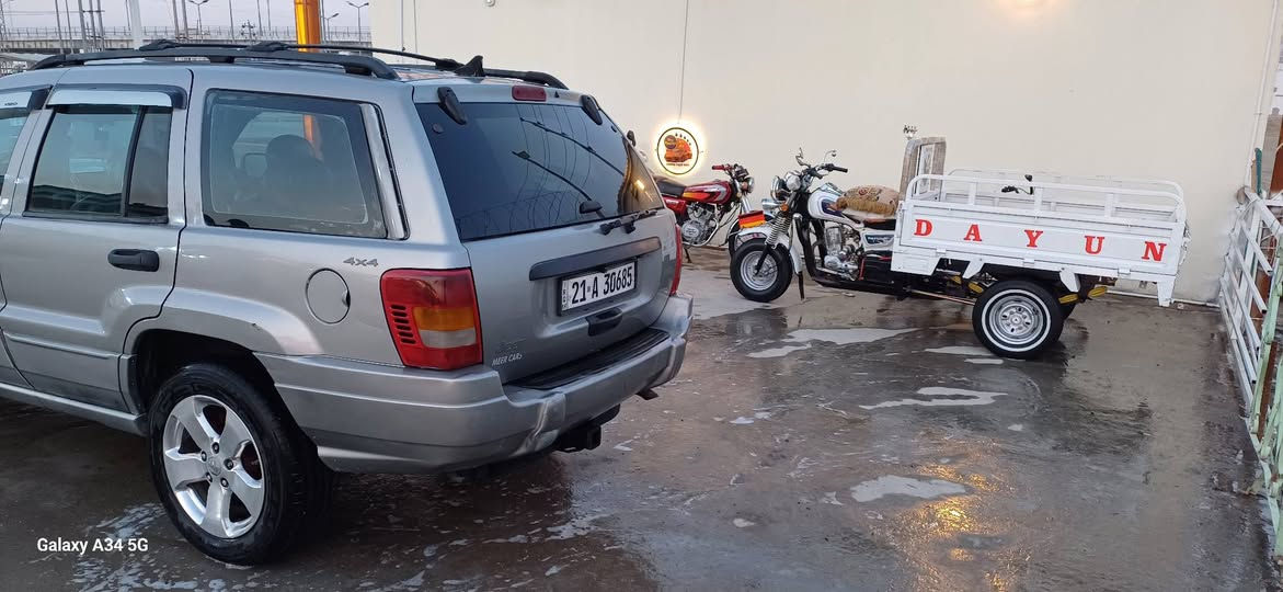 سلام عليكم  جيب شيروكي موديل 2000 كير ومحرك٦ سلندر   سياره بأسمي المكان ذي قارالشطره ***********
