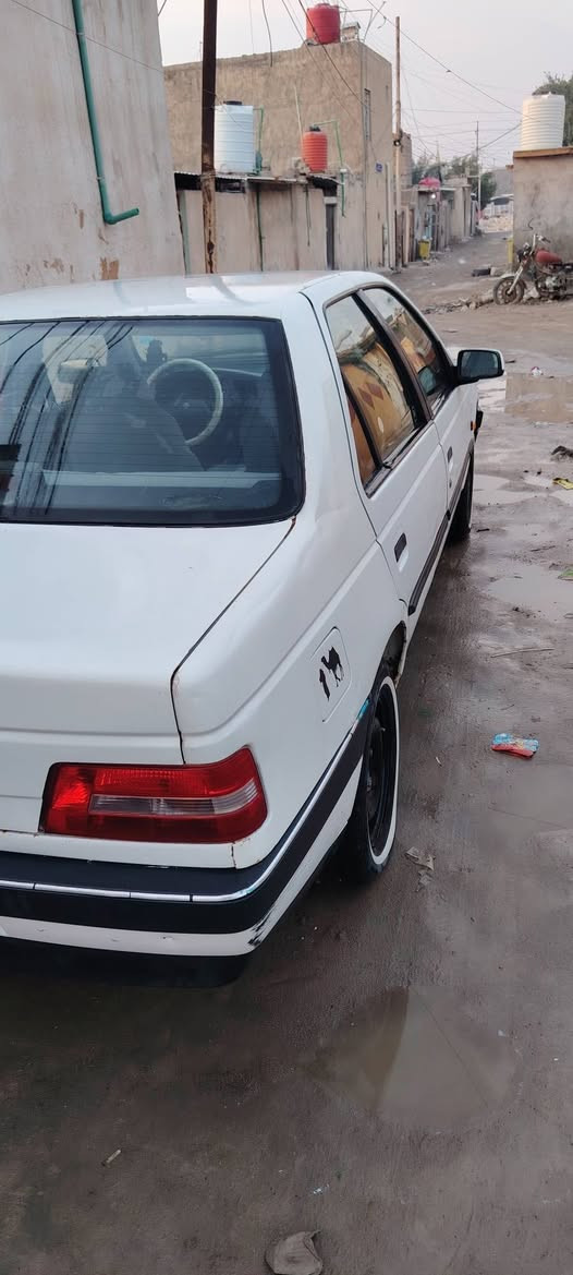 سلام عليكم بيجو اربع ميه وخمسه لبيع جاهزه مديل ١٢ سعر ٣٥     ***********
