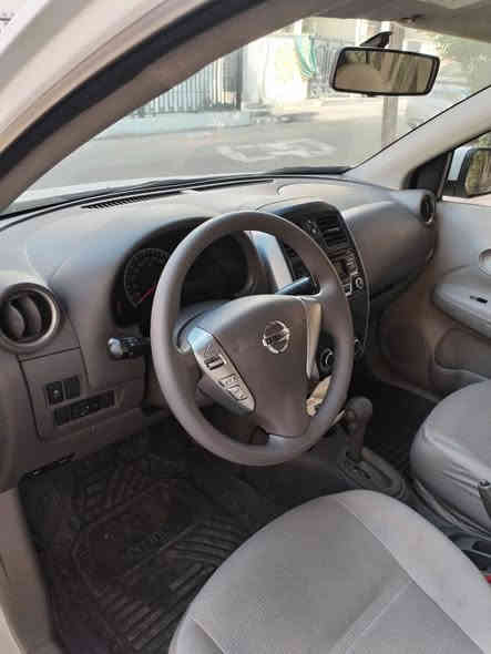 السلام عليكم ورحمه الله وبركاته 
نيسان صني  هندي موديل 2019 رقم  اربيل تحويل مباشر أو وكاله باسم شركه دلير خسروا مضمونه 100/100
السياره جديده ومال جنايه استخدام شخصي 
ماشيه 31 الف تايرات الشركه سبير الشركة 
مكينه كير حداديه على وضع الشركه 
ملاحضه 
السيارة بيها ثلاث مكانات بارد طخات بسيطه وبيها  بل جاملغ الخلفي مكدار شبرين تصليح السعر 95 
مكلف بالنشر اي استفسار الاتصال على الرقم ***********
