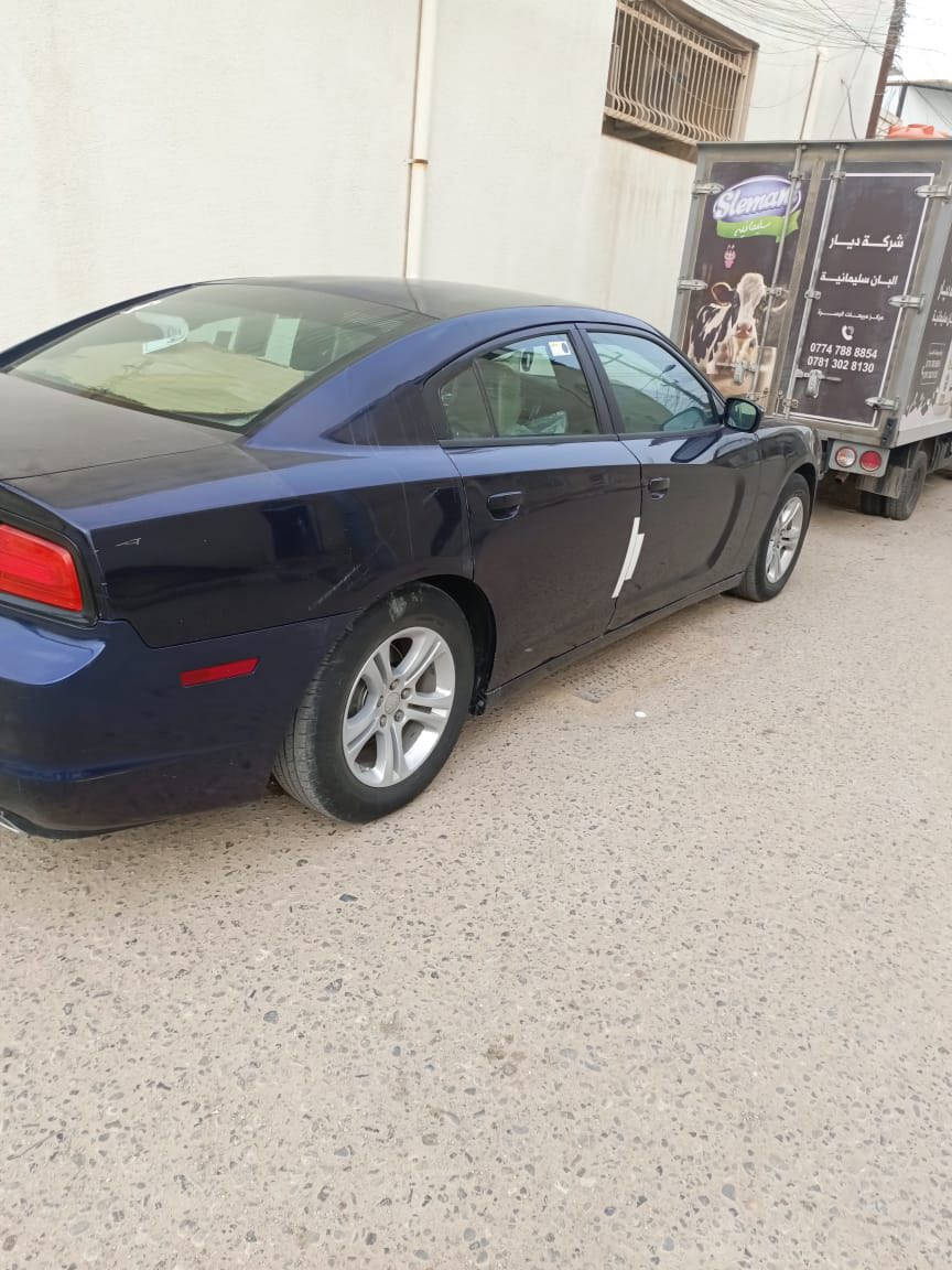 سلام عليكم  جارجر 14لون نيلي سياره. جديده ما نقصه برغي  مكينه  كير حداده.  تبريد   نص فول  كير كصبه سياره جاهزه. مكاني بصره متومه ارقام. سنويه. مكينه 3600كصه جنطه  ر قم ***********
