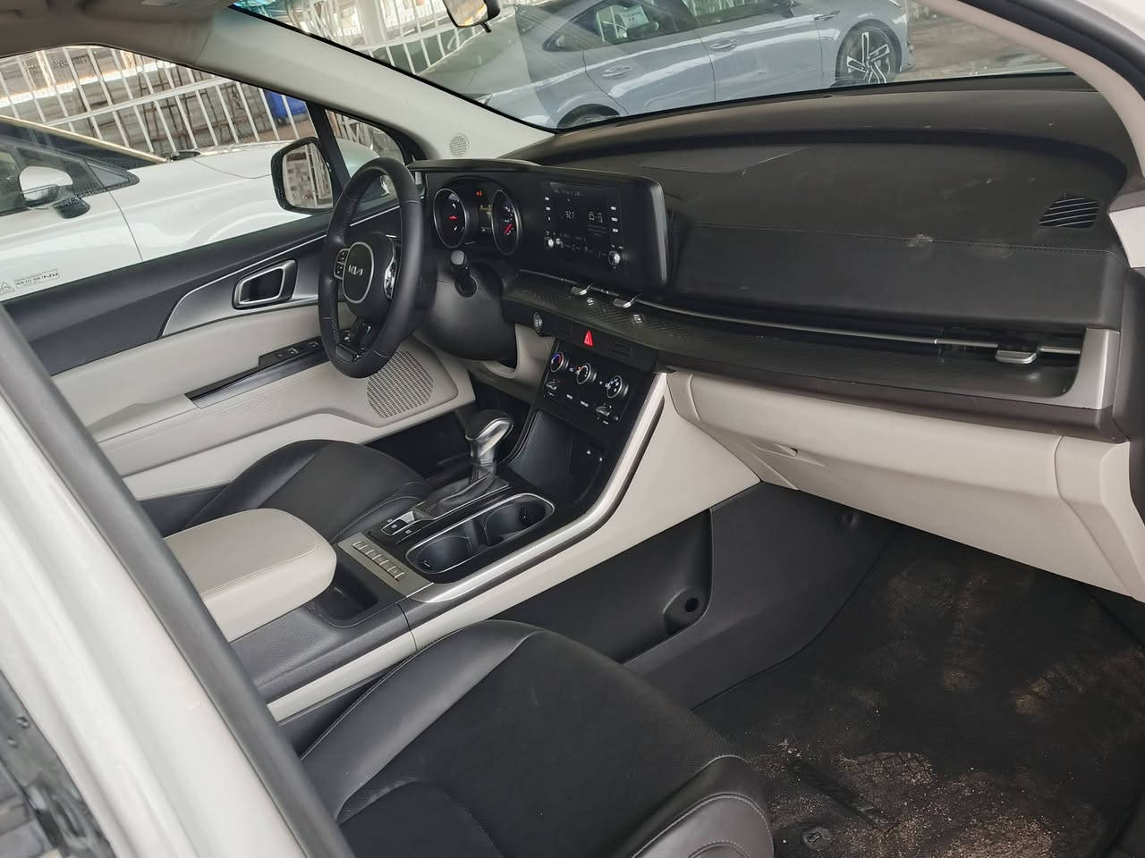 كرنفال موديل 24
بدون رقم امريكي بانزين 
تبديل جاملغ وبنيد 
صور السونار موجوده 
م3600
بيع مراوس حسب الاتفاق 
الاستفسار مراسله الصفحه خاص 
المكان السماوه 
***********
