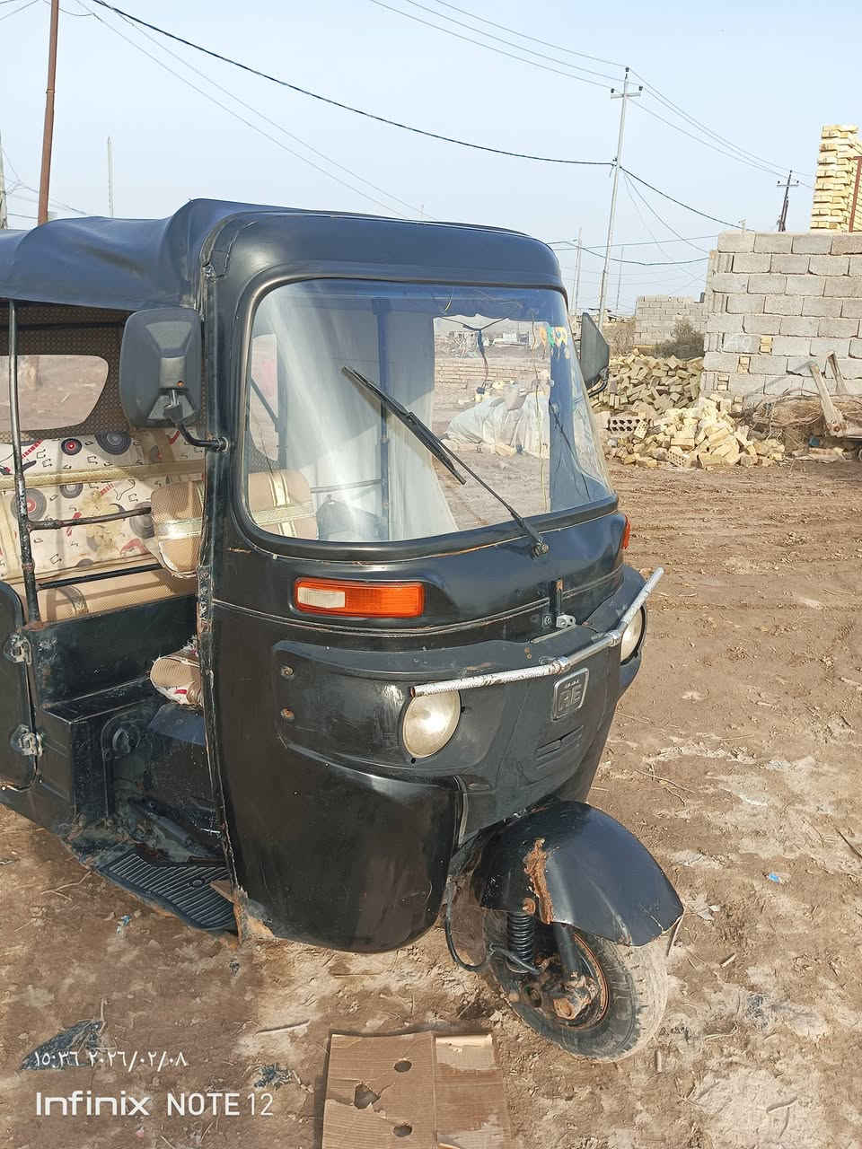 سلام عليكم تكتك للبيع رقم ذي قار موديل 2016 شهر العاشر مكينه عشرين مجفته تجفيت شركه السعر 4100 ***********
