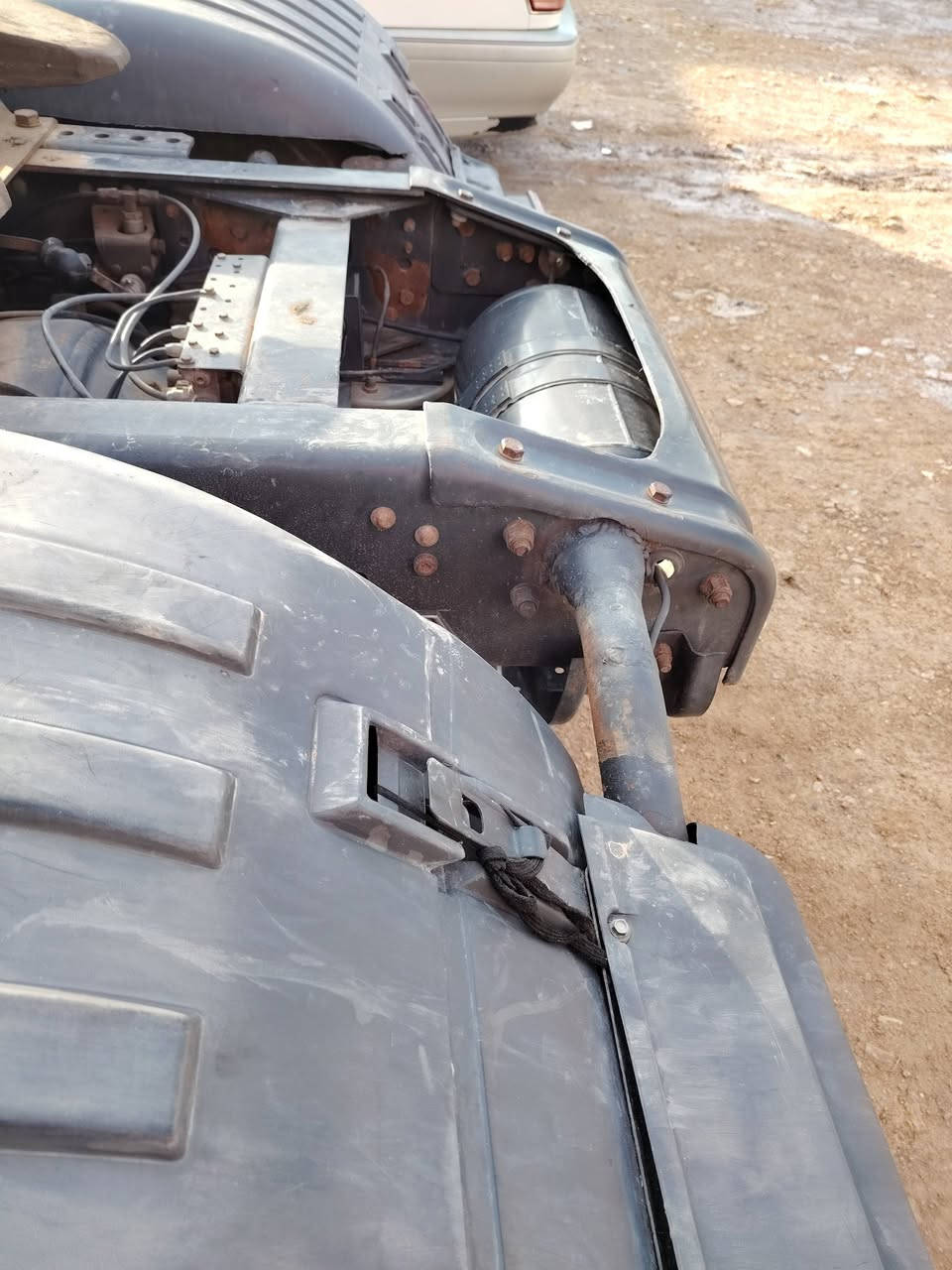 للبيع ٢٠٠٣ انجكتر كير ٣ب٣ رقم واسط بسمي طوناج جديد كفاله عامه ***********
