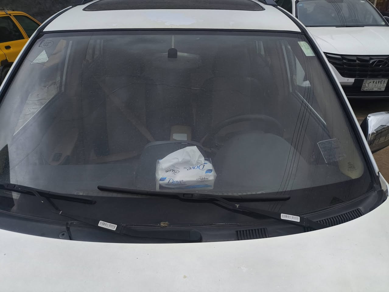 السلام عليكم
تيكو 2014 للبيع 
مكينه 2000 نظيفة كير ميكانيكي المرغوب 
السيارة نظيفة مال بيت 
رقم بغداد الانكليزي تحويل ثاني يوم ماشية 97 كم . تبريد خير من الله . صدر امامي خلفي نظيف . شاشة  تحكمات ستيرن فتحة . مكاني بغداد الشعب شارع عدن . السعررر 59 وبيها مجال 
رقم الهاتف ***********
رقم هاتف ***********
