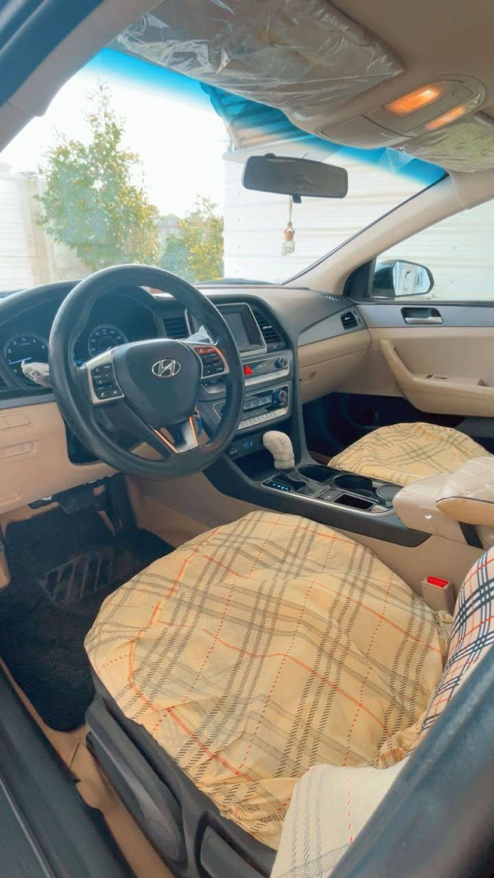 السلام عليكم
سوناتا امريكي موديل 19
مكينه 2400
ضررها بنيد  تبديل مطابق فقط سياره ماشيه 52 جاهزه من كلشي تخم تاير جديد منظومه زنون عليها بورقه سياره نظيفه كلش مكينة كير مكفول مكان السياره ميسان للتواصل
***********
