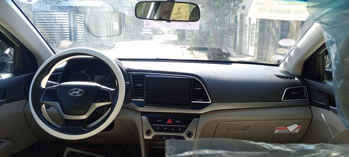 سلام عليكم النتره 2017سياره وارد حادثها جاملغ وبنيد بدون دواخل وبيها رش كلير صفحه سياره جاهزه كير مكينه تبريد خير من الله صدر امامي خلفي كله جديد تحويل مباشر مصفره غرمات. سعر 115وبيها مجال مكاني بغداد زعفرانيه اتصال عل رقم وعرف تفاصيل اكثر  ‏‪***********‬‏
