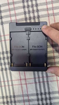 محول بطارية • V-Lock • متوافق NP-F970