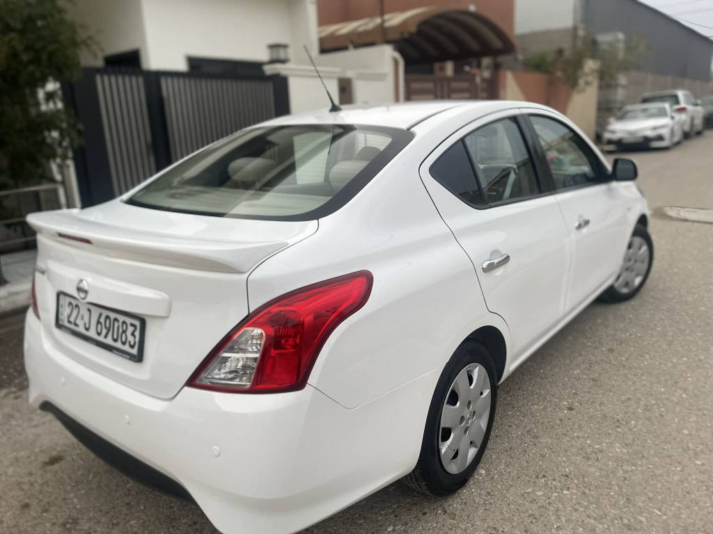 السلام عليكم للبيع فقط نقد مكاني كركوك شراي يتصل فقط سونار موضح مع صور اتصال***********
نيسان صني2021هندي بدون صبغ بدون تبديل فقط بارد حك اصبعين موضح بسونار ماشي90الف حقيقي سعر112مجال بسيط لشراي رجاء الي موشراي لايتواعد كركوك, العراق
