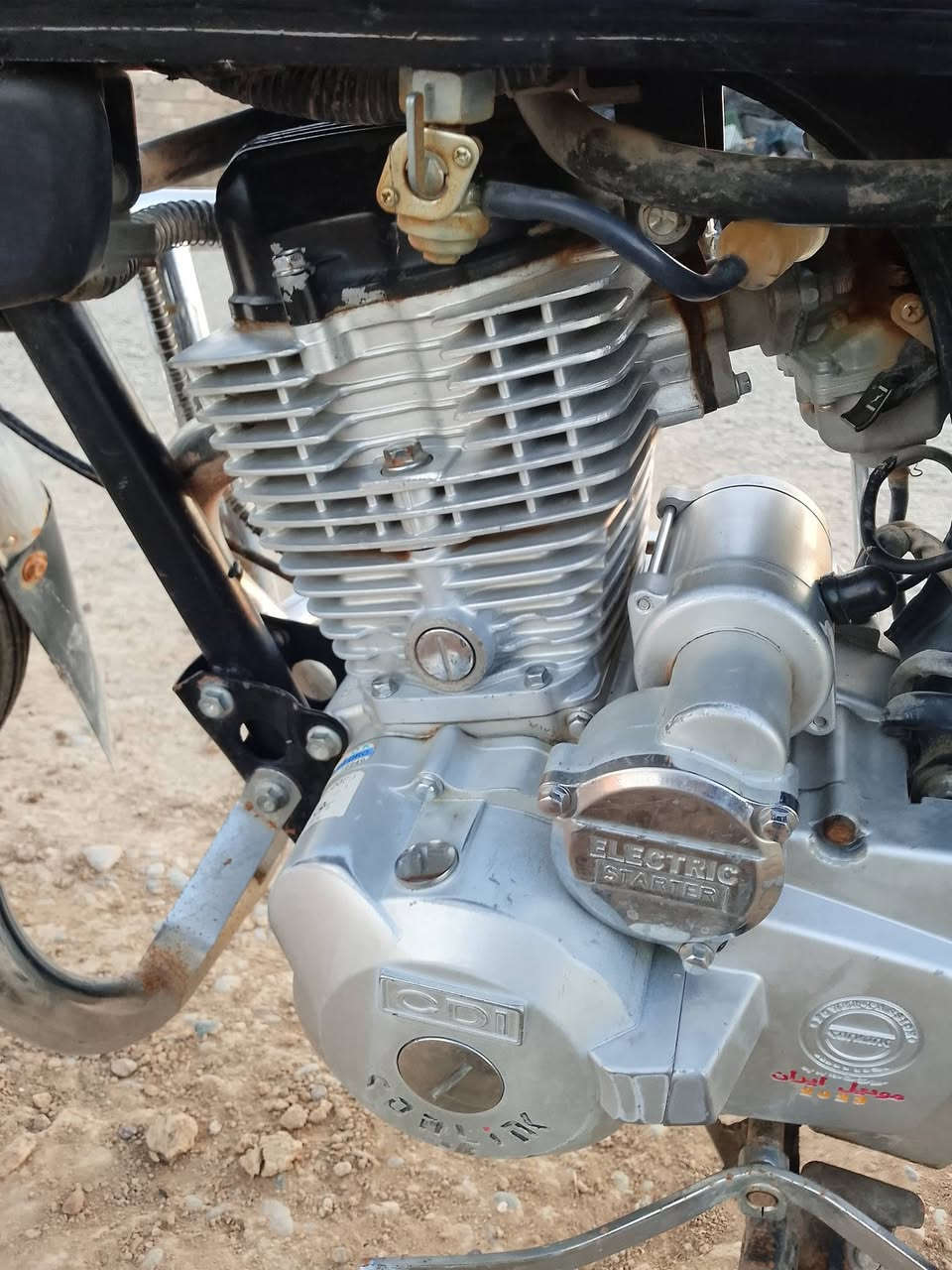 يوجد موطور البيع 
موديل 2022
السعر 350وبي مجال
الا ستفسار على الرقم ***********
