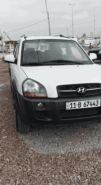 توسان 2009 بيه صبغ 3 قطع رقم بغداد انكليزي للاستفسار الاتصال على الرقم...