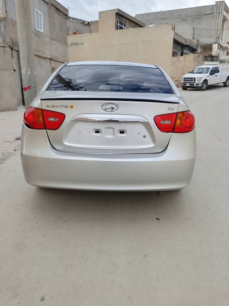 ***********
٢٠٠٩ أربيل, العراق
