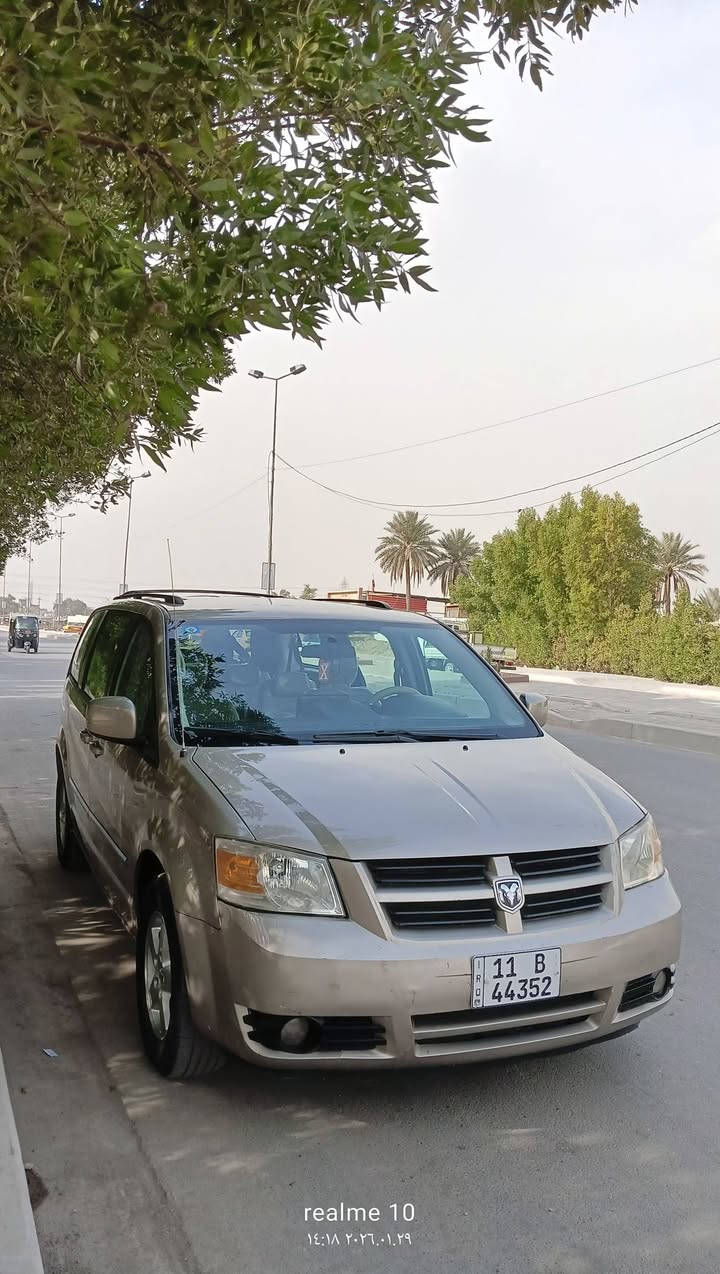 سلام عليكم من رخصت لادمن دوج كرفان مديل 2009كلين
مواصفات sxt 

بجم كبس 

كير و محرك 3.8.v6جدد

مواصفات فرس با سقف بيبان كهرباء شغالة 

كشن سياق كهرباءت بيجي بلع منفصل عليهة ادامة كاملة سيارة جديدة 

شاشة اندرويد كبيرة+كامرة خلفية 

تخم تاير جديد 

منضومة تبريد 3قطع شغال 

رقم بغداد جديد+مداور ثاني يوم 

6جام كهرباء+المري الجانبية تحكم 

سيارة جديدة بمعنا الكلمة 

سيارة كلين ما بيهة ضربة بيهة طخات بسيطة معدلة عل بارد 

*********** سعرهة 117وبيهة مجال واسف عل اطالة
