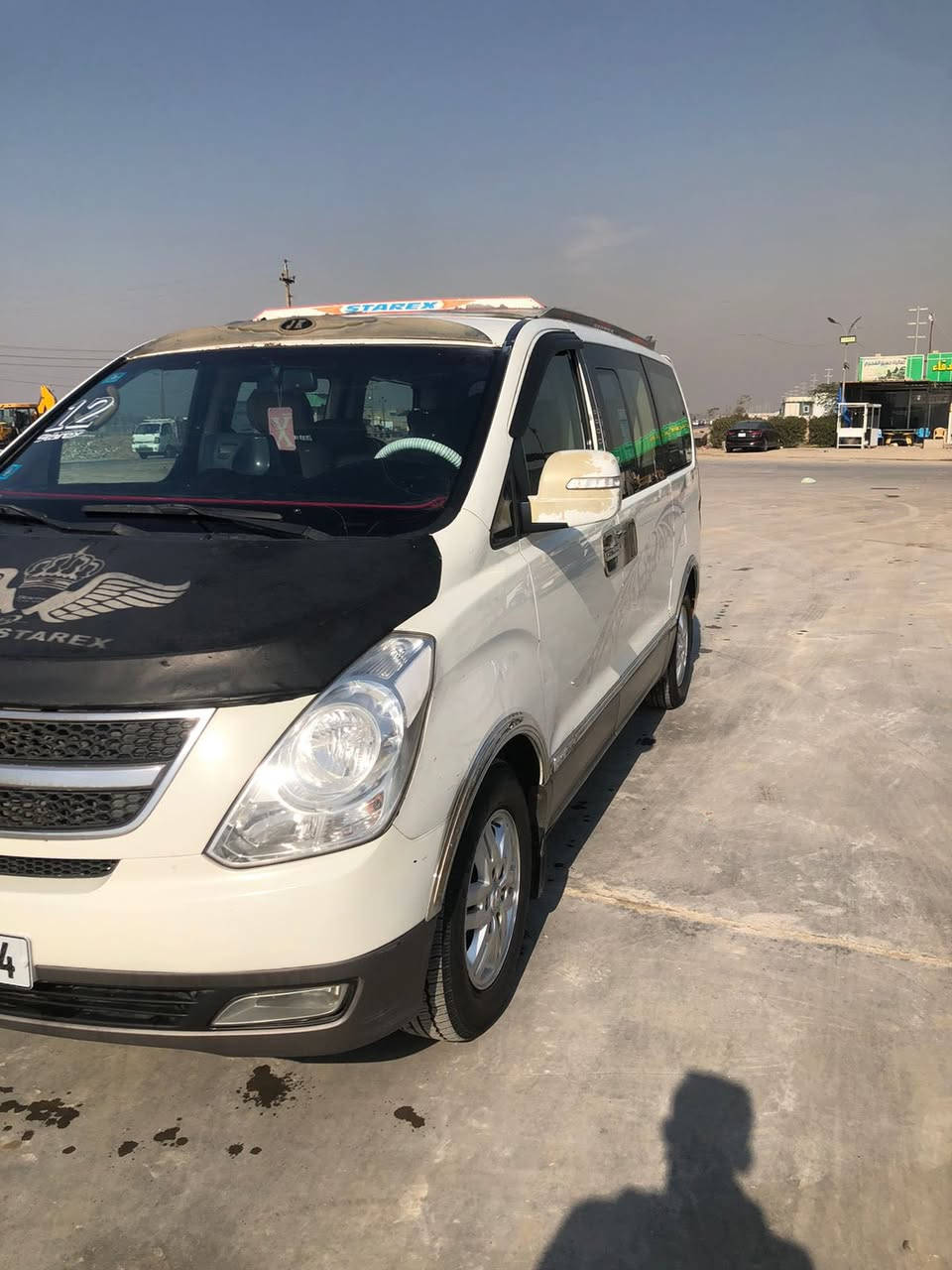 السلام عليكم
السلام عليكم 
ستاركس 2012 مفتوح كير عادي 
تخم تاير جديد تدفئه تبريد 
بم كهربائي دواخل بلادي 
رقم بغداد دولي ب اسمي 
مصفرة هيئة وخط وبحث
مكاني بسمايا 
رقم الهاتف  
***********
