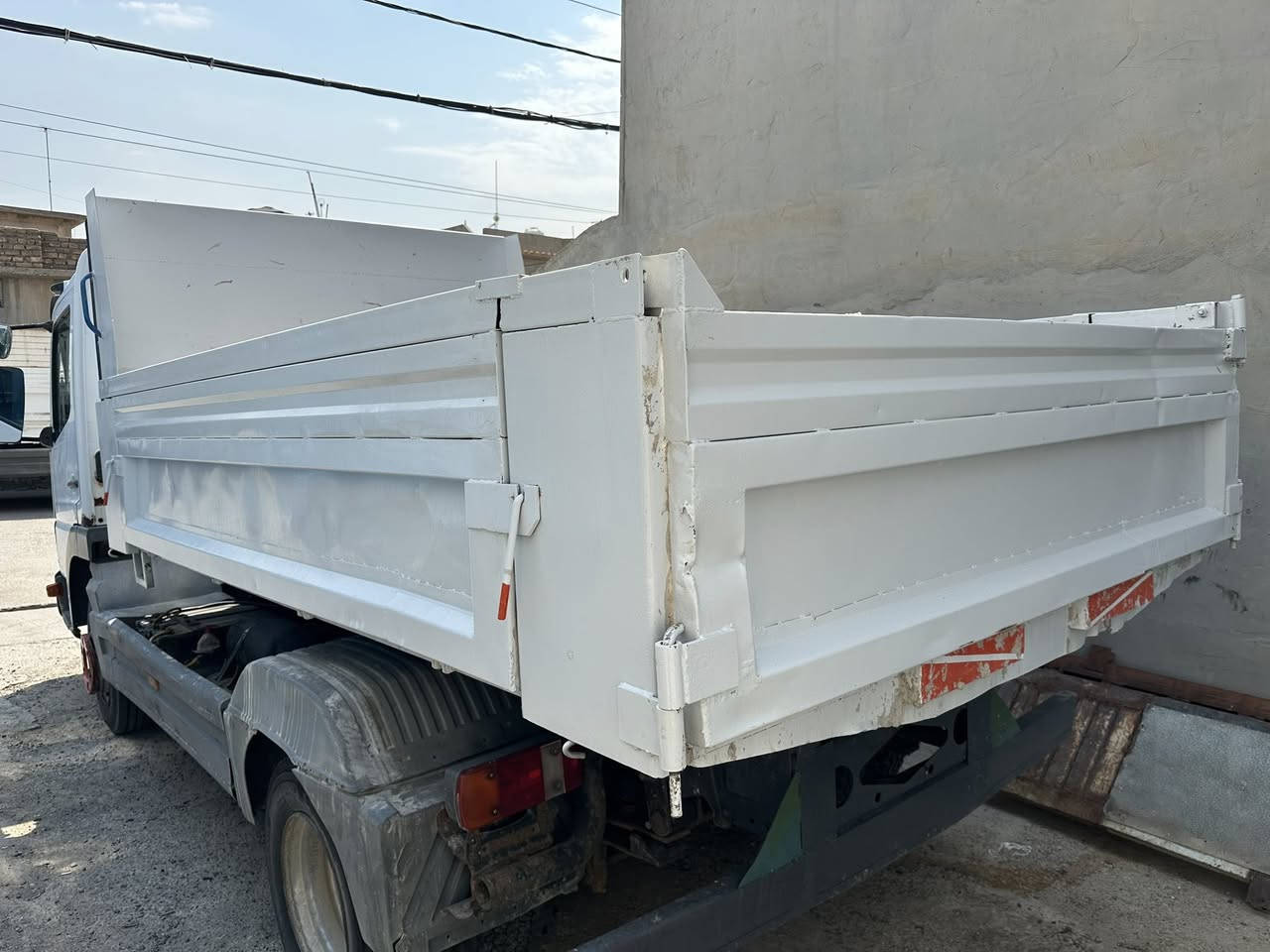 اتيكؤ بؤ فرؤشتنه مؤديل 2004/***********/***********/بدون تحويل
