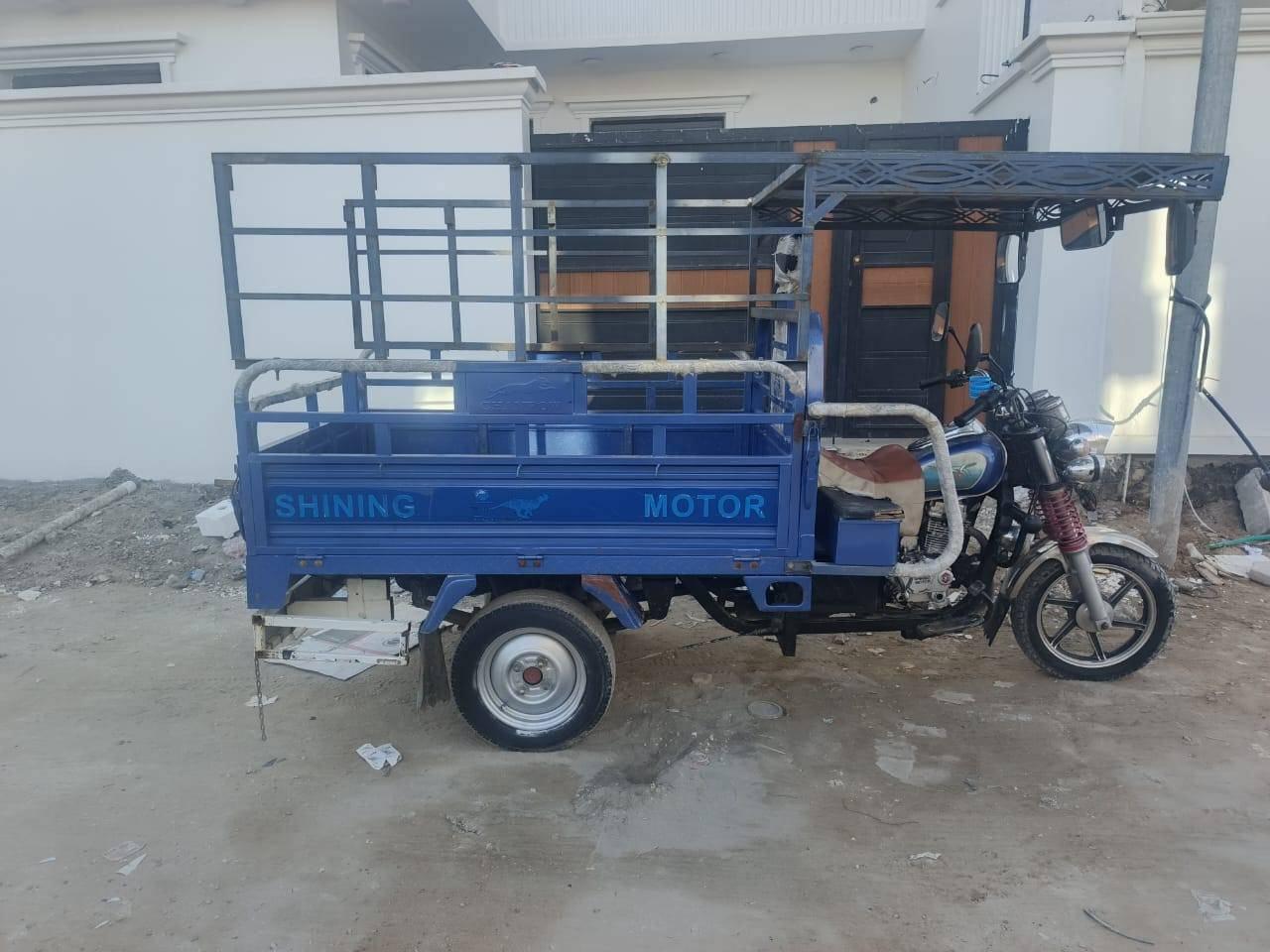 سلام عليكم ستوتة لبيع مسجلة موديل2022 لسعر 2600وبيها ***********
