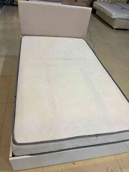 اغراض للبيع ***********
